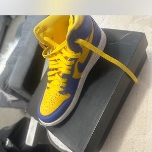 Jordan Kids Sneakers in Yellow and Blue